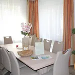 Modernes In By Interhome * דאון