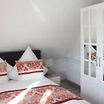 Modernes In By Interhome בית נופש