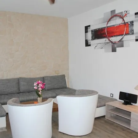 Modernes In By Interhome * Daun