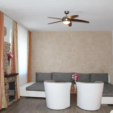 Modernes In By Interhome Ferienhaus *